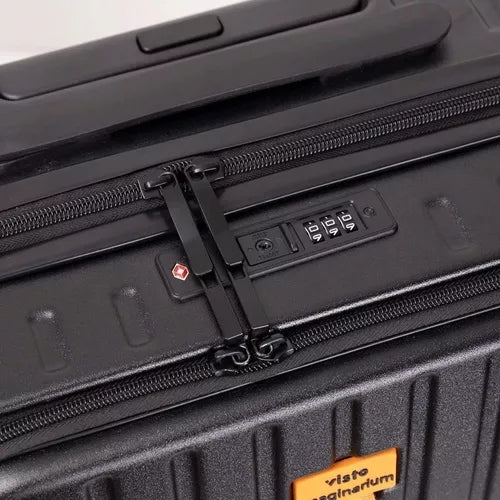 Mala De Viagem Preta 10 kg Com Adesivos (Tamanho perfeito para levar na cabine)