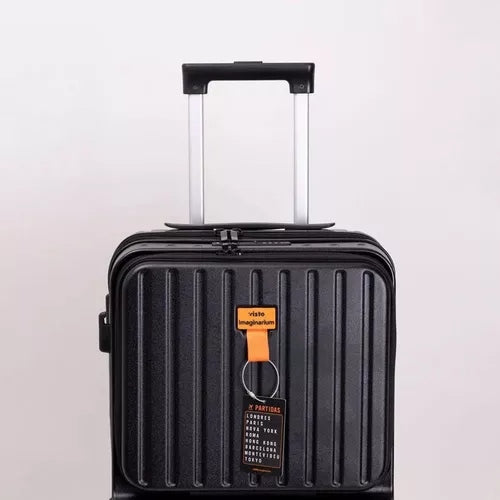 Mala De Viagem Preta 10 kg Com Adesivos (Tamanho perfeito para levar na cabine)